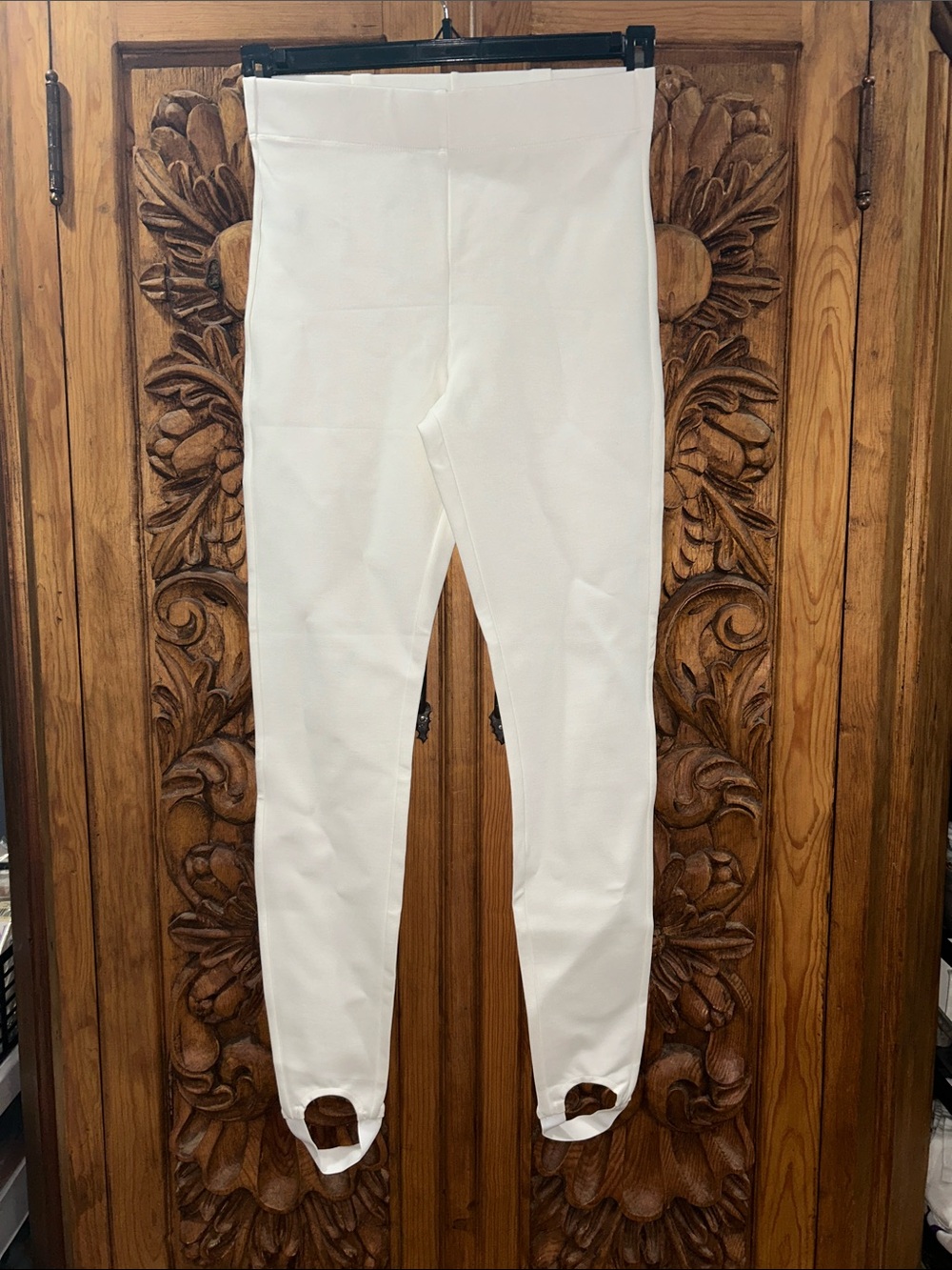 Like new! Boston Proper XS stirrup legging.